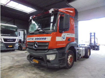 Τράκτορας MERCEDES-BENZ Antos 1832