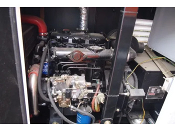 Βιομηχανική γεννήτρια Agregat prądotwórczy Hiunday maszt oświetleniowy: φωτογραφία 4 Βιομηχανική γεννήτρια Agregat prądotwórczy Hiunday maszt oświetleniowy: φωτογραφία 4