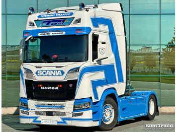 Τράκτορας SCANIA R 450
