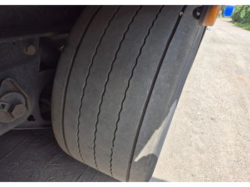 Τρέιλερ κουρτίνα Fliegl Tandem 3 osie: φωτογραφία 5