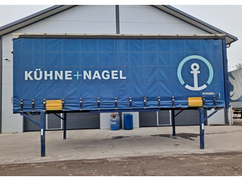 Αμάξωμα με συρρόμενο μουσαμά KRONE