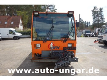 Σάρωθρο δρόμων Aebi Schmidt MFH 5000 Kehrmaschine Ersatzteilträger - SpareParts EZ  2000: φωτογραφία 2