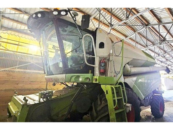 Θεριζοαλωνιστική μηχανή CLAAS Tucano 450