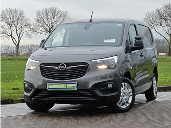 Επαγγελματικό αυτοκίνητο κόφα OPEL