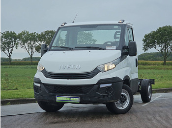 Ελαφρύ επαγγελματικό IVECO Daily 35s12