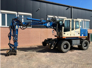 Τροχοφόρος εκσκαφέας ATLAS