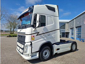 Τράκτορας VOLVO FH