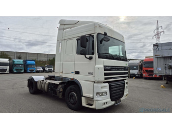 Τράκτορας DAF XF 105 460