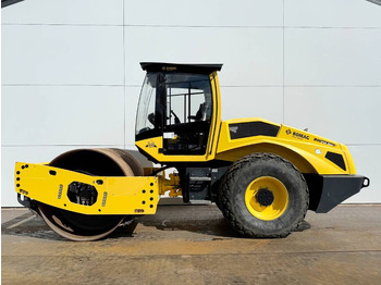 Οδοστρωτήρας BOMAG