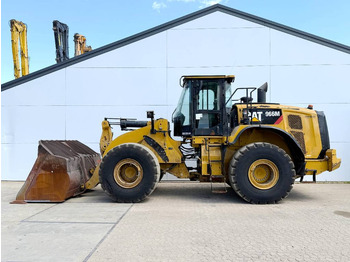 Ελαστιχοφόρος φορτωτής CATERPILLAR 966M