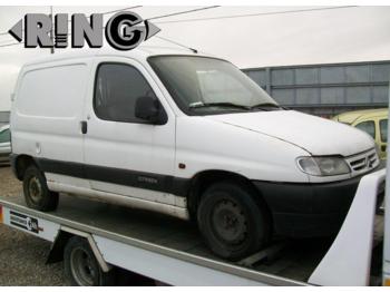 Καμπίνα και εσωτερικό Peugeot Partner: φωτογραφία 1