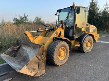 Ελαστιχοφόρος φορτωτής CAT 906H: φωτογραφία 2