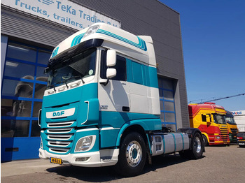 Τράκτορας DAF XF 460