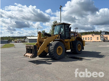 Ελαστιχοφόρος φορτωτής CATERPILLAR 972K