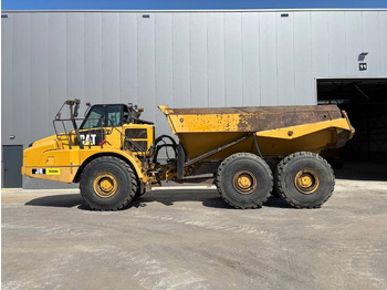 Αρθρωτό φορτηγό CATERPILLAR 745