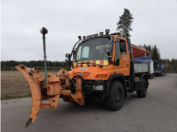 Εκχιονιστικό μηχάνημα UNIMOG
