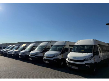 Μικρό λεωφορείο IVECO Daily