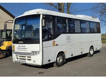 Μικρό λεωφορείο