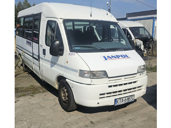 Μικρό λεωφορείο PEUGEOT