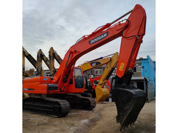 Ερπυστριοφόρος εκσκαφέας DOOSAN DH150