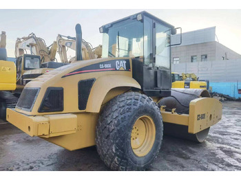 Ασφαλτικός οδοστρωτήρας Good Quality Road Roller Caterpillar Cs683e Used Original Japan Road Roller Cat Cs683e Caterpillar Compactor Rollers: φωτογραφία 3