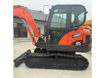 Ερπυστριοφόρος εκσκαφέας DOOSAN DX60