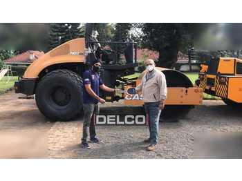 Οδοστρωτήρας CASE