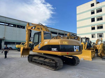 Ερπυστριοφόρος εκσκαφέας CATERPILLAR 320CL