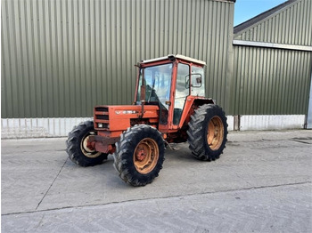 Τρακτέρ RENAULT