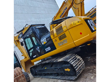 Ερπυστριοφόρος εκσκαφέας CATERPILLAR 323D