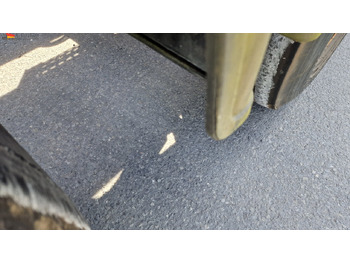 Επικαθήμενο μεταφοράς εμπορευματοκιβωτίων/ Κινητό αμάξωμα Krone SD Containerchassis 2x 20, 30, 40 ft deutscher Auflieger, ausziehbar: φωτογραφία 3 Επικαθήμενο μεταφοράς εμπορευματοκιβωτίων/ Κινητό αμάξωμα Krone SD Containerchassis 2x 20, 30, 40 ft deutscher Auflieger, ausziehbar: φωτογραφία 3