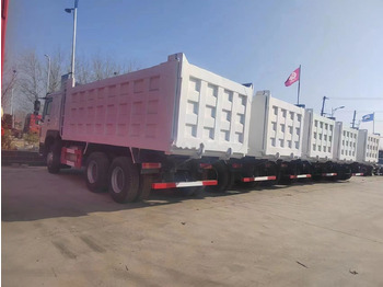 Φορτηγό ανατρεπόμενο Howo 371 6x4: φωτογραφία 3 Φορτηγό ανατρεπόμενο Howo 371 6x4: φωτογραφία 3