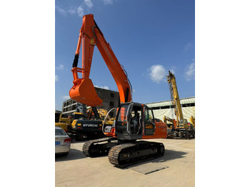 Ερπυστριοφόρος εκσκαφέας HITACHI ZX200: φωτογραφία 2