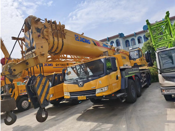 Τηλεσκοπικός γερανός XCMG XCT80