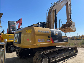 Ερπυστριοφόρος εκσκαφέας CATERPILLAR 323D