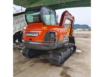 Μίνι εκσκαφέας DOOSAN DX60-9C