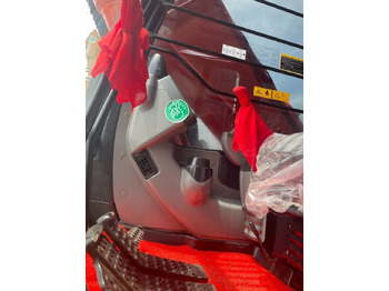 Ερπυστριοφόρος εκσκαφέας Hitachi ZX 200: φωτογραφία 3