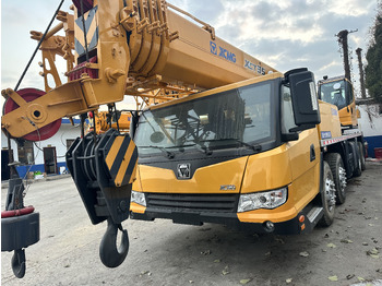 Τηλεσκοπικός γερανός XCMG XCT35