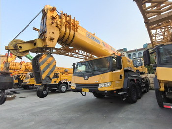 Τηλεσκοπικός γερανός XCMG XCT80