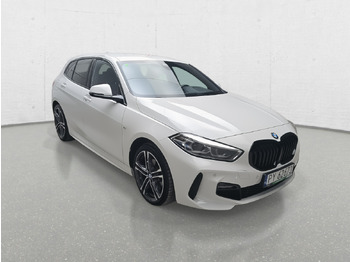 Hatchback BMW