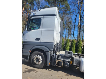 Leasing  Mercedes-Benz Actros 1843 LS Mercedes-Benz Actros 1843 LS: φωτογραφία 3