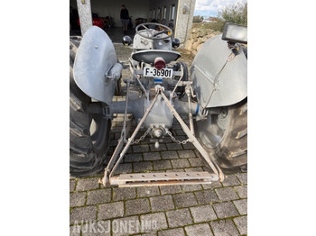 Τρακτέρ 1960 Massey Ferguson Gråtass: φωτογραφία 4