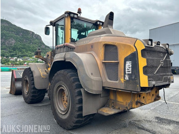 Ελαστιχοφόρος φορτωτής 2015 Volvo L120H hjullaster med skuffe: φωτογραφία 2