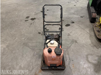 Οδοστρωτήρας 2019 Husqvarna LF75 vibroplate: φωτογραφία 5 Οδοστρωτήρας 2019 Husqvarna LF75 vibroplate: φωτογραφία 5