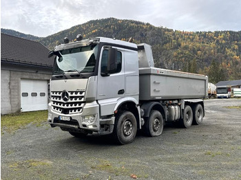 Φορτηγό ανατρεπόμενο MERCEDES-BENZ Arocs 3258