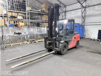 Ανυψωτικό μηχάνημα TOYOTA