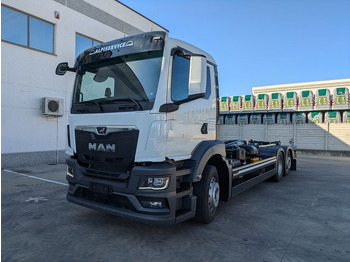 Φορτηγό φόρτωσης γάντζου MAN TGS 26.480