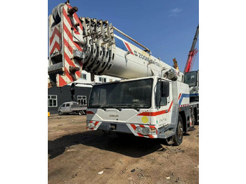 Τηλεσκοπικός γερανός ZOOMLION QY130V