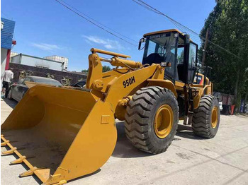 Ελαστιχοφόρος φορτωτής CATERPILLAR 950H