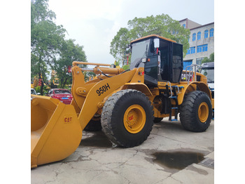 Ελαστιχοφόρος φορτωτής CATERPILLAR 950H